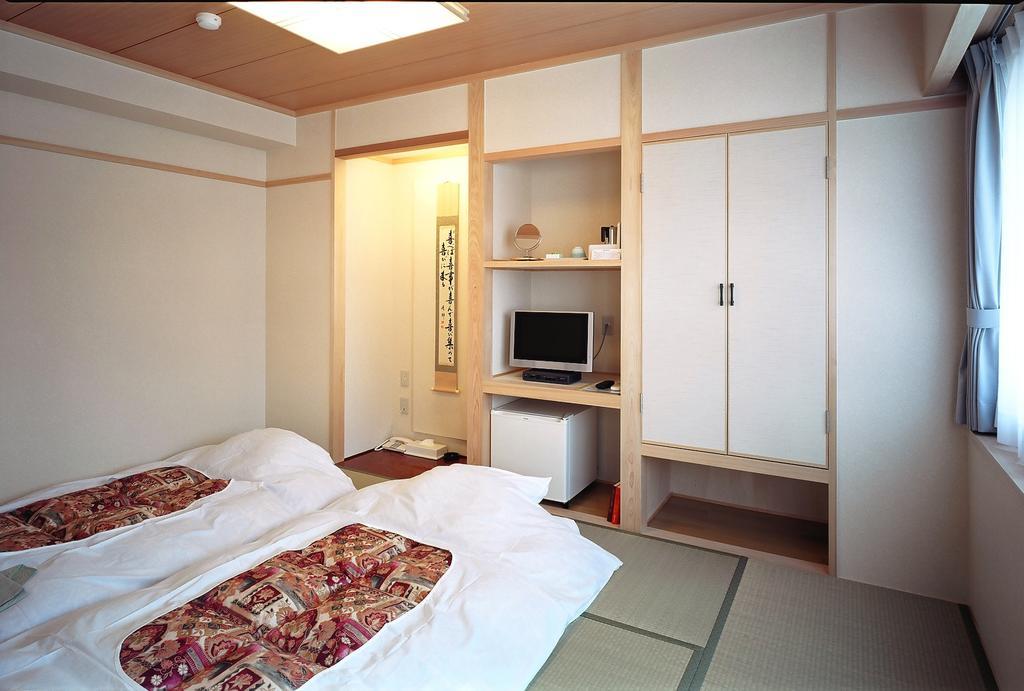 Kochi Ryoma Hotel Esterno foto