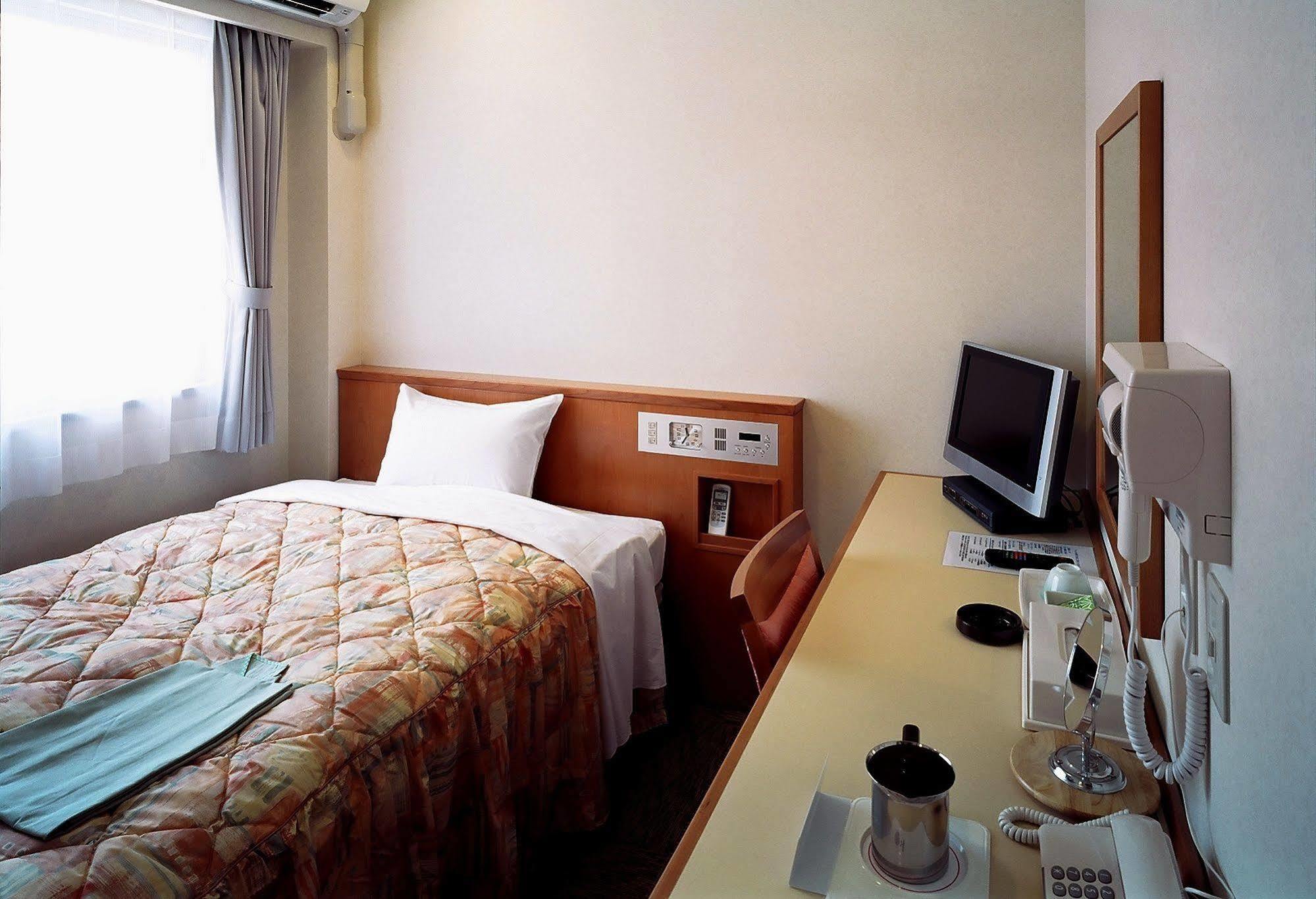 Kochi Ryoma Hotel Esterno foto