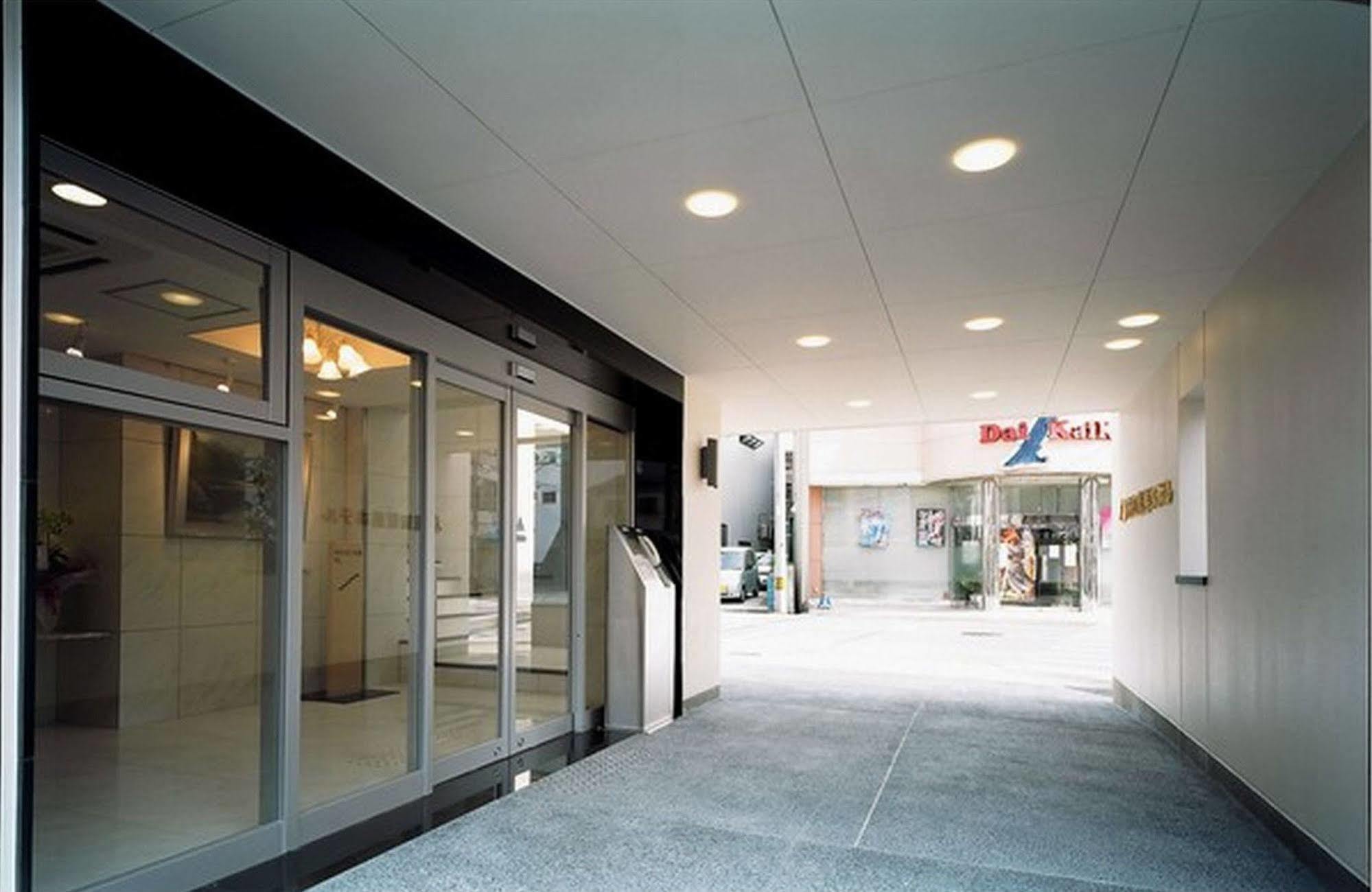 Kochi Ryoma Hotel Esterno foto